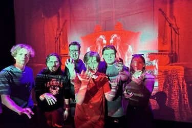 Teatr a sztuczna inteligencja. Premiera spektaklu "Ferrando AI"