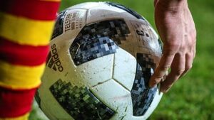 Ściąga kibica. Gra Ekstraklasa oraz I, II i III liga