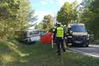 Autobus z dziećmi wypadł z drogi. Kierowca nie żyje