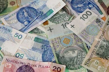 Tańszy kredyt? RPP tnie stopy procentowe po raz pierwszy od miesięcy