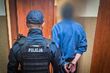 60-latek zniszczył banery wyborcze. Grozi mu surowa kara