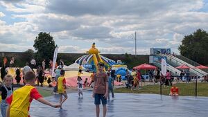 Tłumy i pomoc w rytmie dobrej zabawy. Za nami 4. Wielki Naszpikowany Festiwal [ZDJĘCIA]
