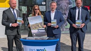 PKS Nova ogłasza letnią ofertę. Nie ma mowy o likwidacji, są za to promocje