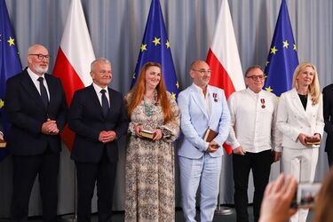 Aktorzy Teatru Dramatycznego z prestiżowymi odznaczeniami państwowymi [ZDJĘCIA]