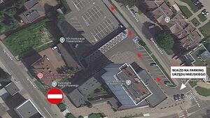 Parkujesz przy urzędzie? Od piątku zapomnij o wjeździe od Ogrodowej