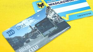 Karty ważne dłużej – ulgi na przejazdy przedłużone do połowy 2026 roku