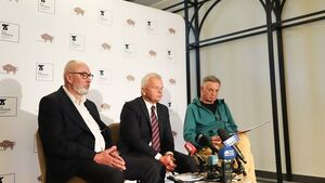 Teatr Dramatyczny grał bez sceny. Efekt? Pięć premier i tysiące widzów