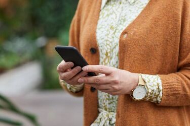 Telefoniczna pułapka na seniorów. Oszuści wyłudzili fortunę