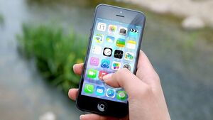 Dziś obchodzimy Dzień Bez Telefonu Komórkowego. Czas na cyfrowy detoks