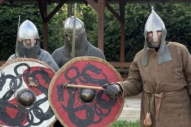 Koronacja Bolesława Chrobrego w plenerze. „Gra o Koronę” już w sobotę