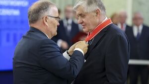 Krzysztof Jurgiel został odznaczony Krzyżem Komandorskim