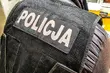 Ukradł laptopa przez okno. Chwilę później był już w rękach policji