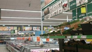 Znany dyskont wydłuża godziny pracy przed długim weekendem