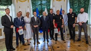 Zareagowali bez wahania. Prezydent i wojewoda podziękowali za pomoc rannemu