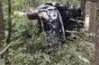 Auto uderzyło w drzewo. 43-letni pasażer zginął na miejscu