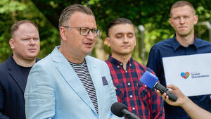 Zatańczą, zagrają i obejrzą kino pod chmurką. Piknik Międzypokoleniowy