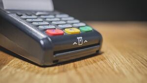 Program "Zyskaj więcej". Można dostać darmowy terminal i bon 300 zł na paliwo