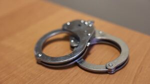 Uderzył nieznajomego w twarz i uciekł. Szybko został zatrzymany