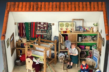 "Dawne zawody w miniaturze". Nowa wystawa w Podlaskim Muzeum Kultury Ludowej