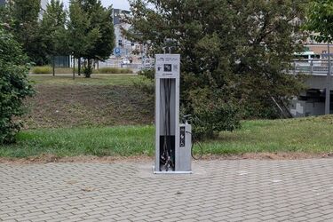 Darmowa pomoc dla cyklistów. Stacja naprawy rowerów ponownie dostępna