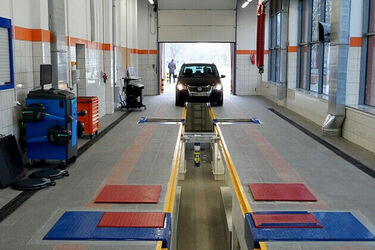 Od piątku badania techniczne pojazdów będą droższe. Podwyżka jest duża