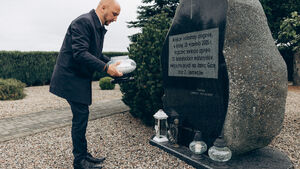 Minęło już 20 lat, Białystok o nich pamięta. Rocznica katastrofy pod Jeżewem