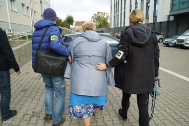 Wyłudzały miliony z dotacji. Dyrektorki szkół zatrzymane