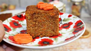 Wilgotne ciasto marchewkowe z jabłkiem. Przepis krok po kroku