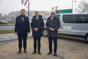 Bezpieczna droga do szkoły. Podlaskie gminy dostały 1,72 mln zł na autobusy