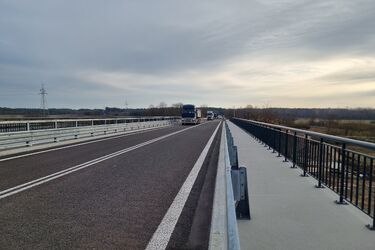 Kierowcy mogą już korzystać z nowego mostu przez Narew. Koniec utrudnień