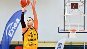 Nowy trener, stare problemy. Żubry znów poległy