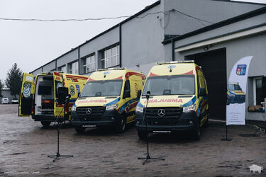 Nowa flota karetek zasiliła podlaskie pogotowie