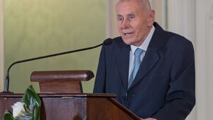 Lekarz z sercem. Dr Borowski-Beszta Honorowym Obywatelem Białegostoku