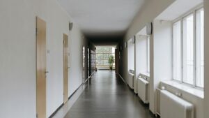 Tragedia w podlaskiej szkole. 10-latka zmarła po upadku