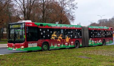 Pierwszy raz w Białymstoku. Świąteczne autobusy wyjechały na ulice miasta