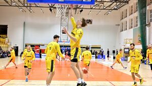 Żubry bez przełamania. Do drużyny dołączył kolejny Amerykanin