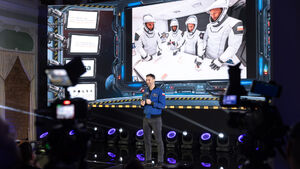 Dr Sławosz Uznański-Wiśniewski w Białymstoku. Opowiadał o życiu na orbicie