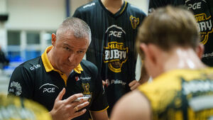 Młode Żubry otrzymały lanie. Tur wciąż jest w gazie