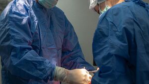 Anestezjolog był pod wpływem alkoholu? Prokuratura bada sprawę z Moniek