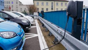 Woskowanie, suszenie i nie tylko. Miasto szuka firmy do mycia aut służbowych