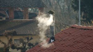 Alarm smogowy w Łomży. Mieszkańcy powinni ograniczyć wychodzenie na zewnątrz