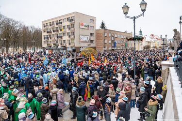 Tłumy mieszkańców miasta na Orszaku Trzech Króli