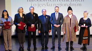 20 lat ustawy o mniejszościach. Władze województwa wyróżniły zasłużonych