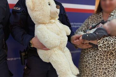 Sekundy, które uratowały życie. Wzruszające podziękowania dla policjantów