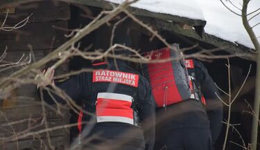 Mróz nie odpuszcza. Służby i instytucje monitorują sytuację osób potrzebujących