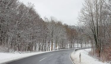 Gołoledź paraliżuje Podlasie. Policja wskazała liczbę kolizji