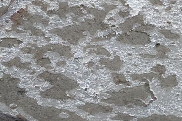 Chodniki w Białymstoku jak lodowiska. Po chwilowej przerwie znów będzie ślisko