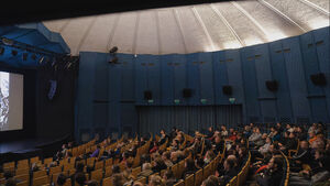 Miesiąc pełen filmowych emocji. Premiery, klasyka i familijne hity w Kinie Forum