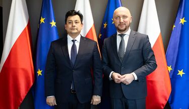 Wspólny dialog i inicjatywy. Marszałek spotkał się z ambasadorem Uzbekistanu