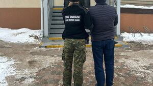 Uzyskali prawo jazdy podstępem. Dwaj obywatele Uzbekistanu zatrzymani